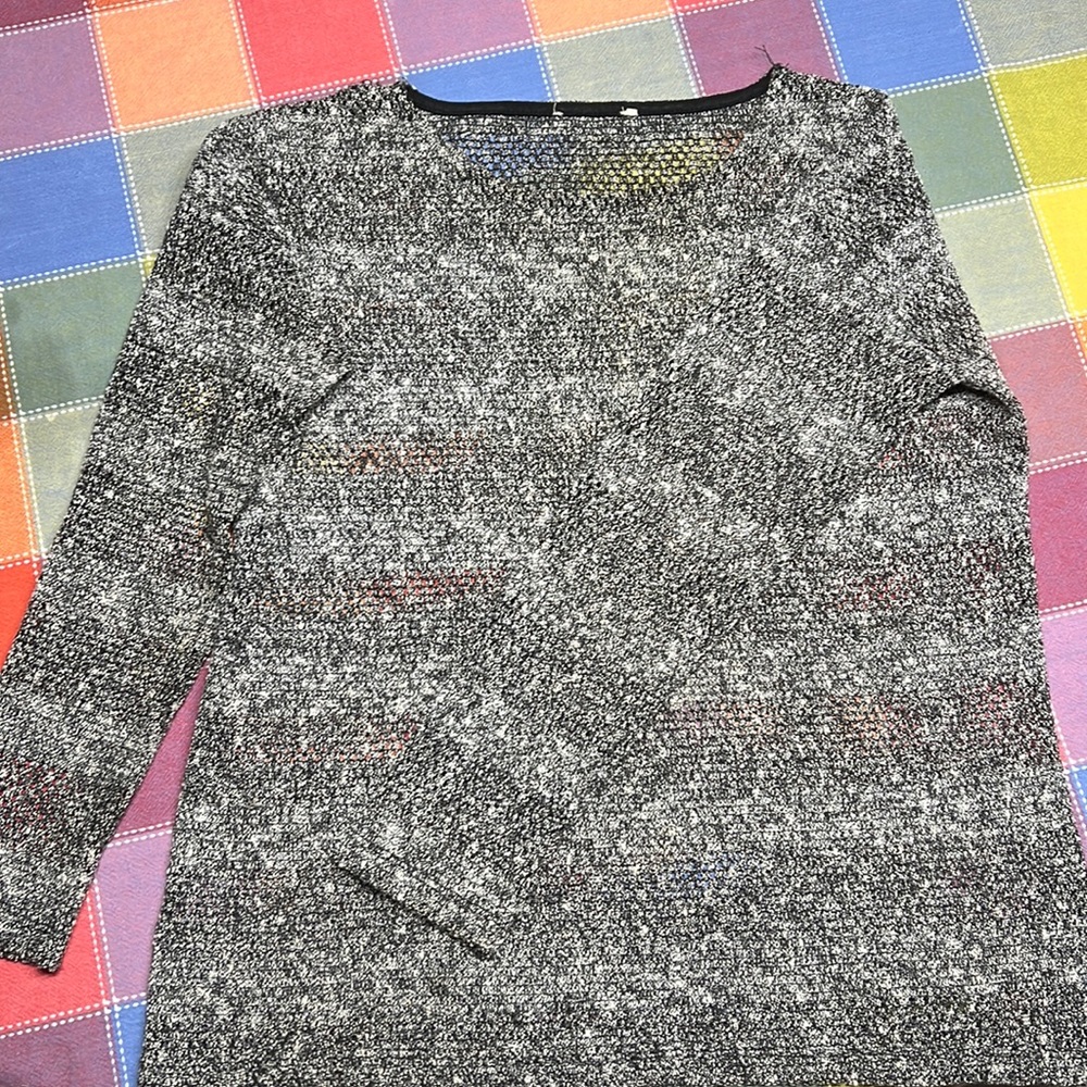 Black, white & grey “mesh”-style top.